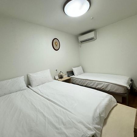 איזומי-סנו Waraku No2,Guesthouse Near Kix מראה חיצוני תמונה
